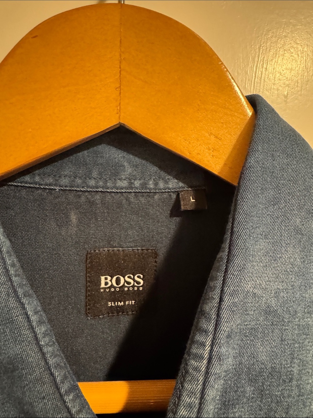 Hugo Boss - Picture 2 of 2